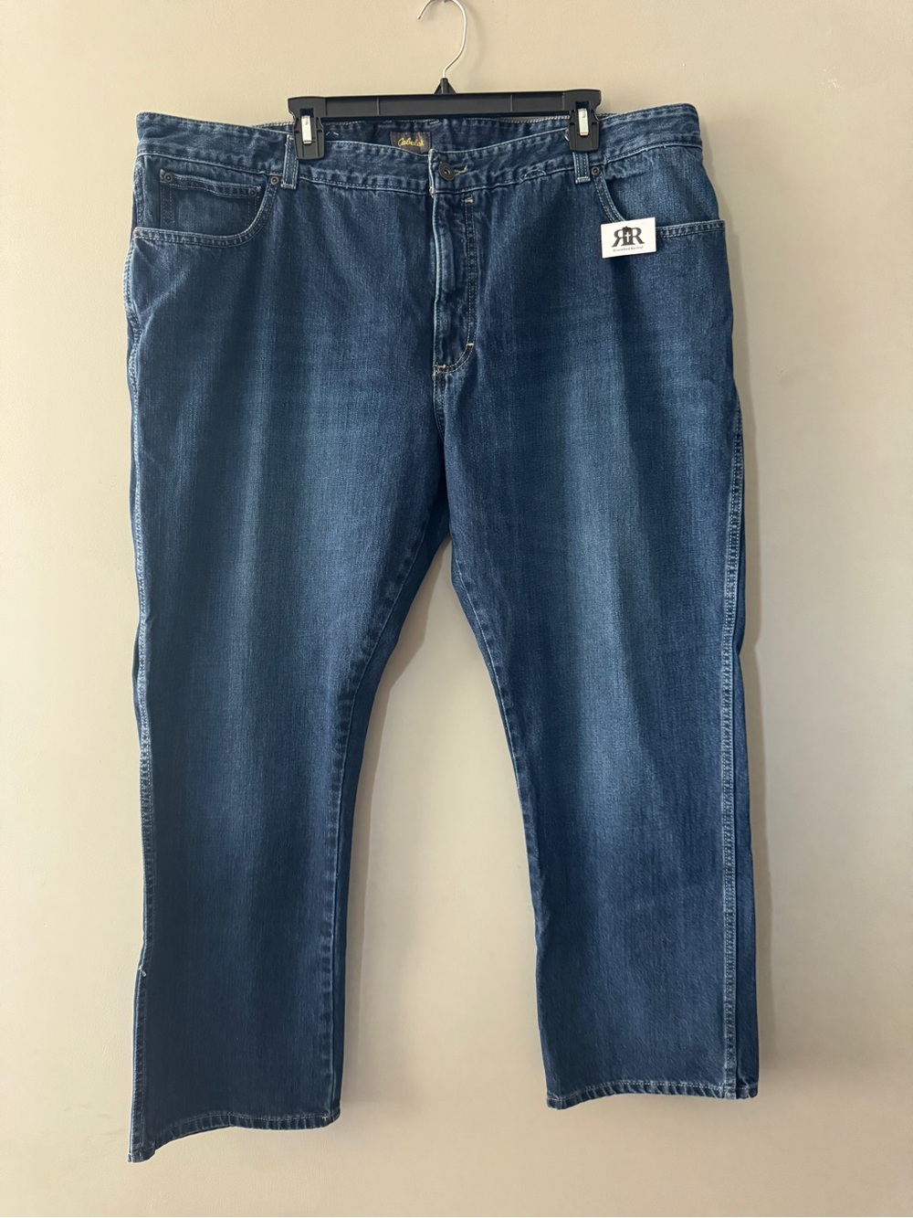 Cabela’s | dark washed jeans | 44